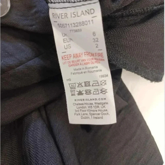 River Island Black Capri Jumpsuit Size 6 - Picture 9 of 11